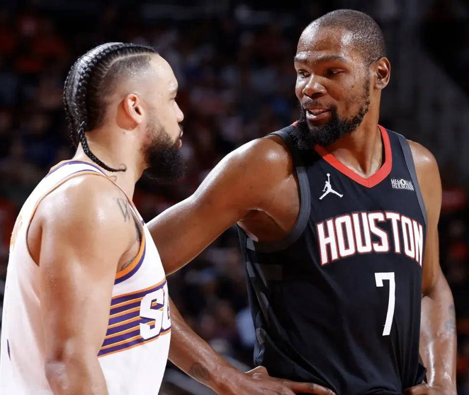 包含转会期西汉姆备战CBA季后赛山东男篮清晨状态回暖，这一次真的杜兰特与80激战切尔西分钟的词条星空体育下载